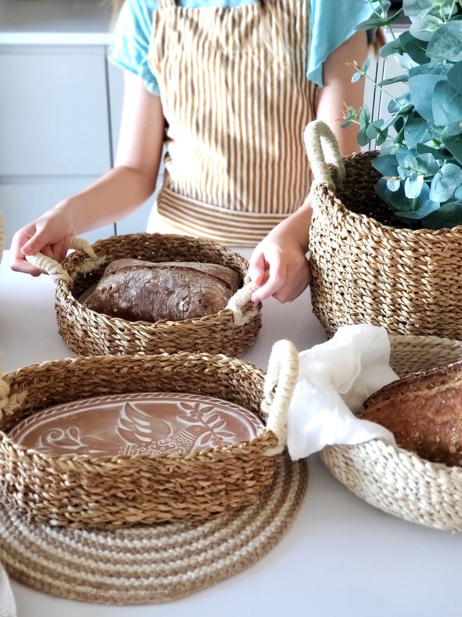 SERRV Birds of a Feather Bread Warmer in Natural Basket