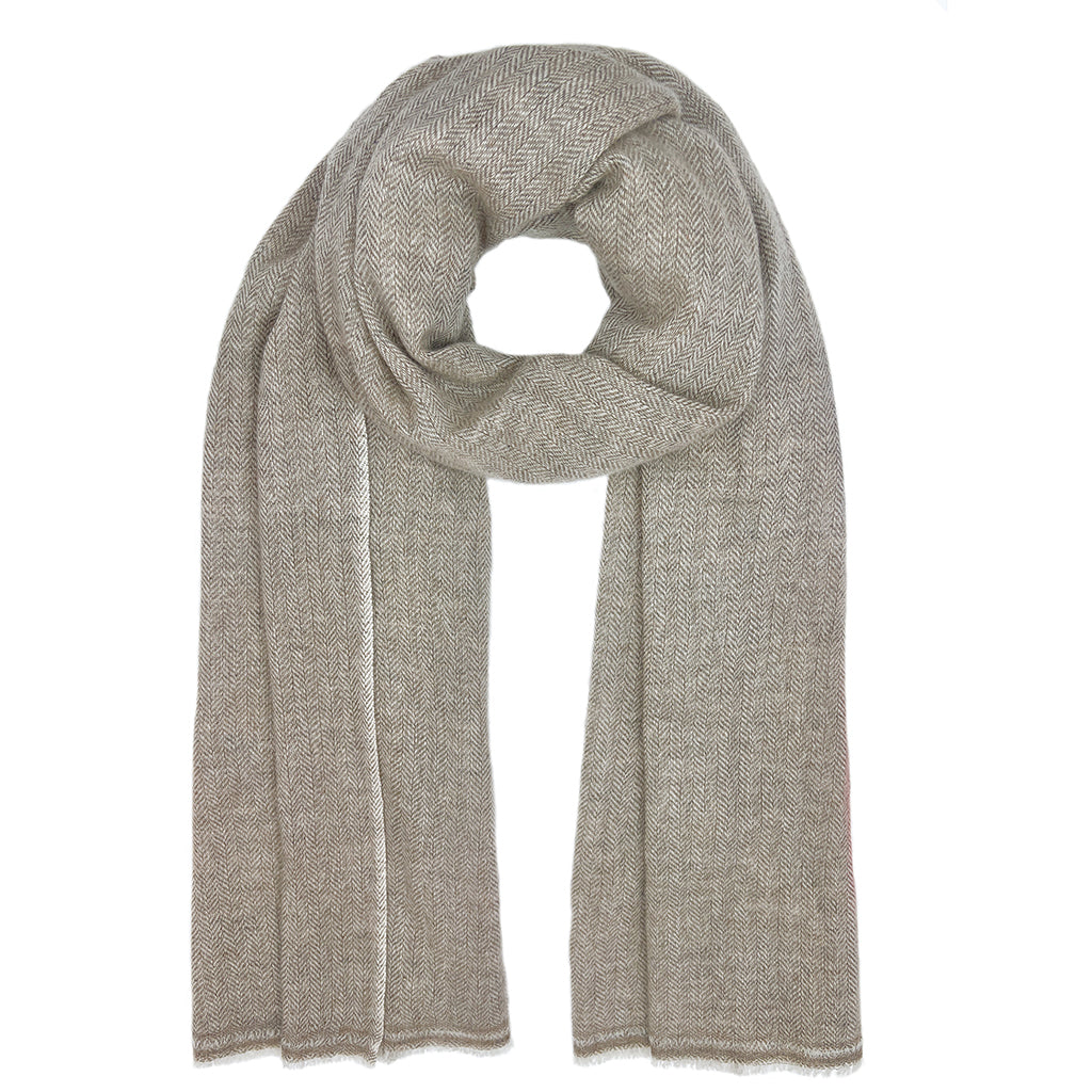 Beige Himalayan cashmere scarf, herringbone pattern