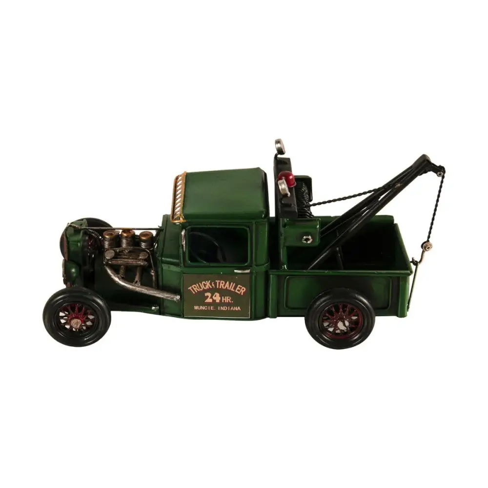 c1918 Tow Truck Sculpture - EcofiedHome