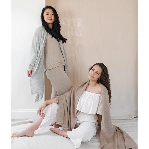 Heathered gray and brown cashemere scarves worn by models as a wrap