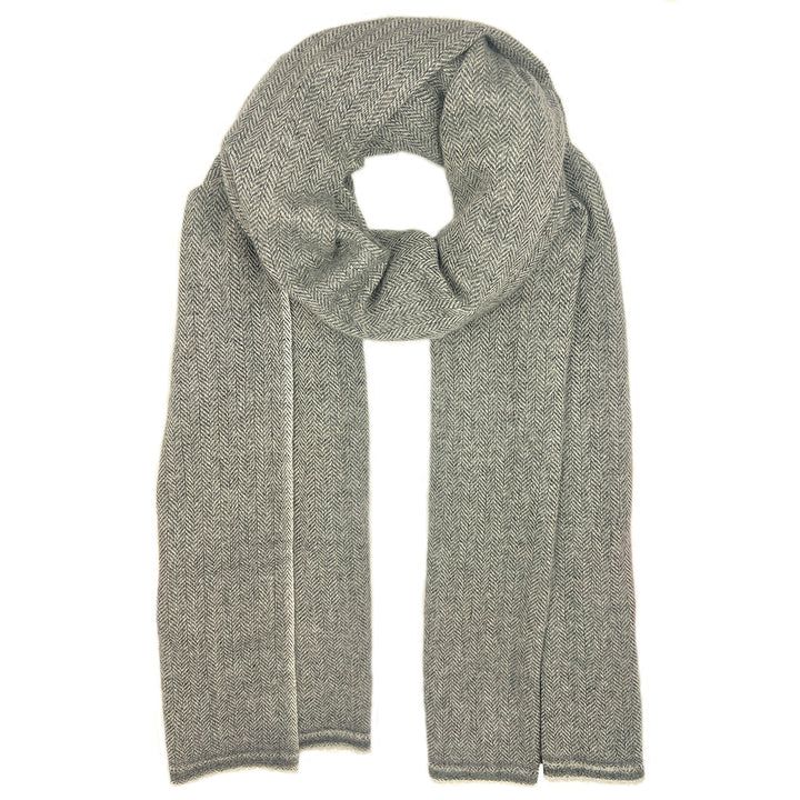 Charcoal Himalayan cashmere scarf with herringbone pattern