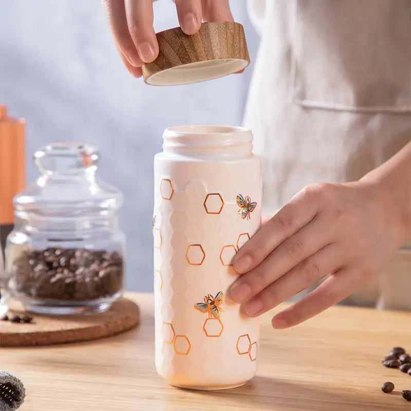 Honey Bee Ceramic Travel Mug / Gold 12.3 oz - EcofiedHome