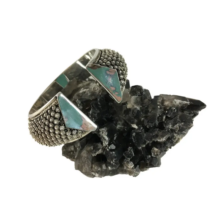 Queen's Ceremonial Cuff-4