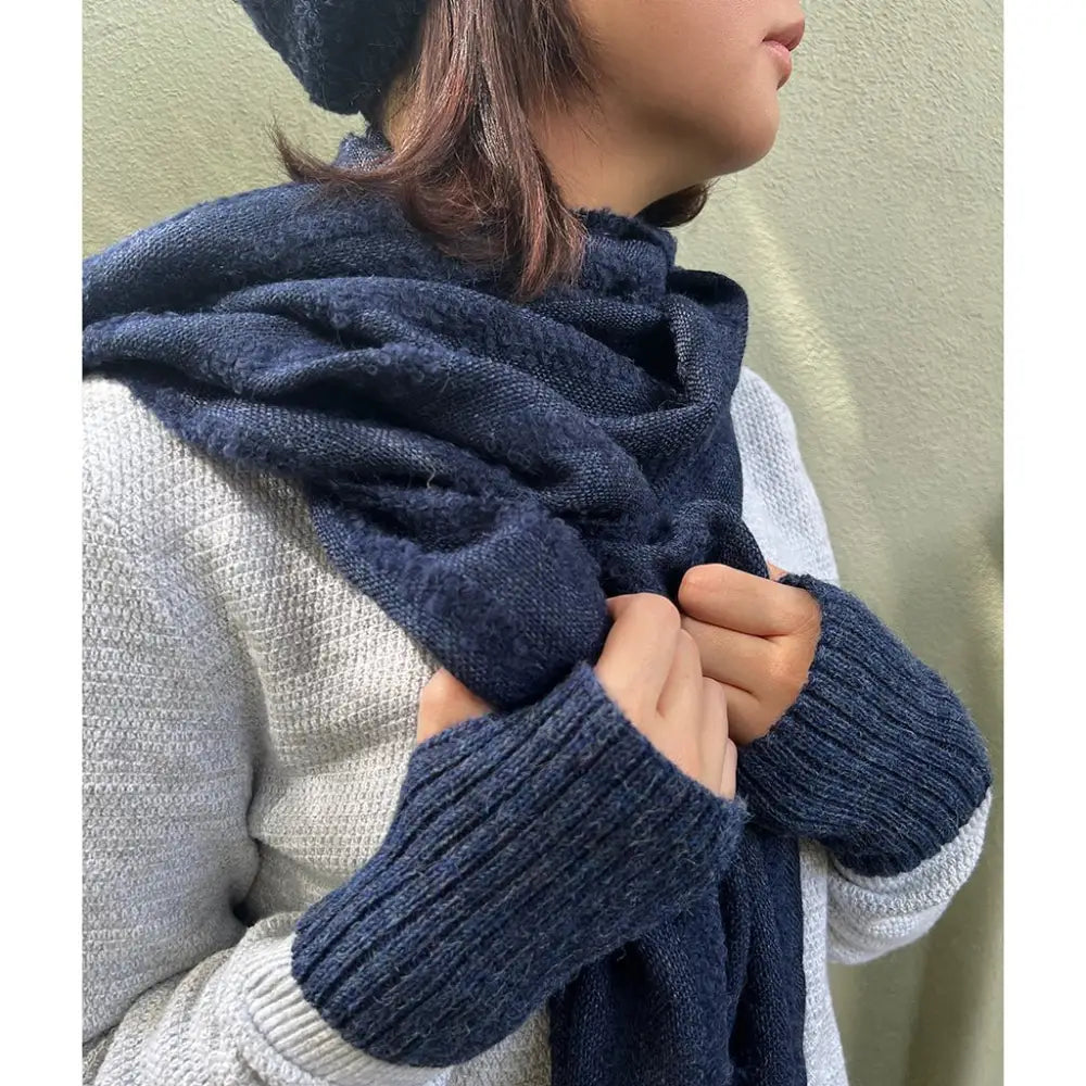 Navy Minimalist Alpaca Gloves - EcofiedHome